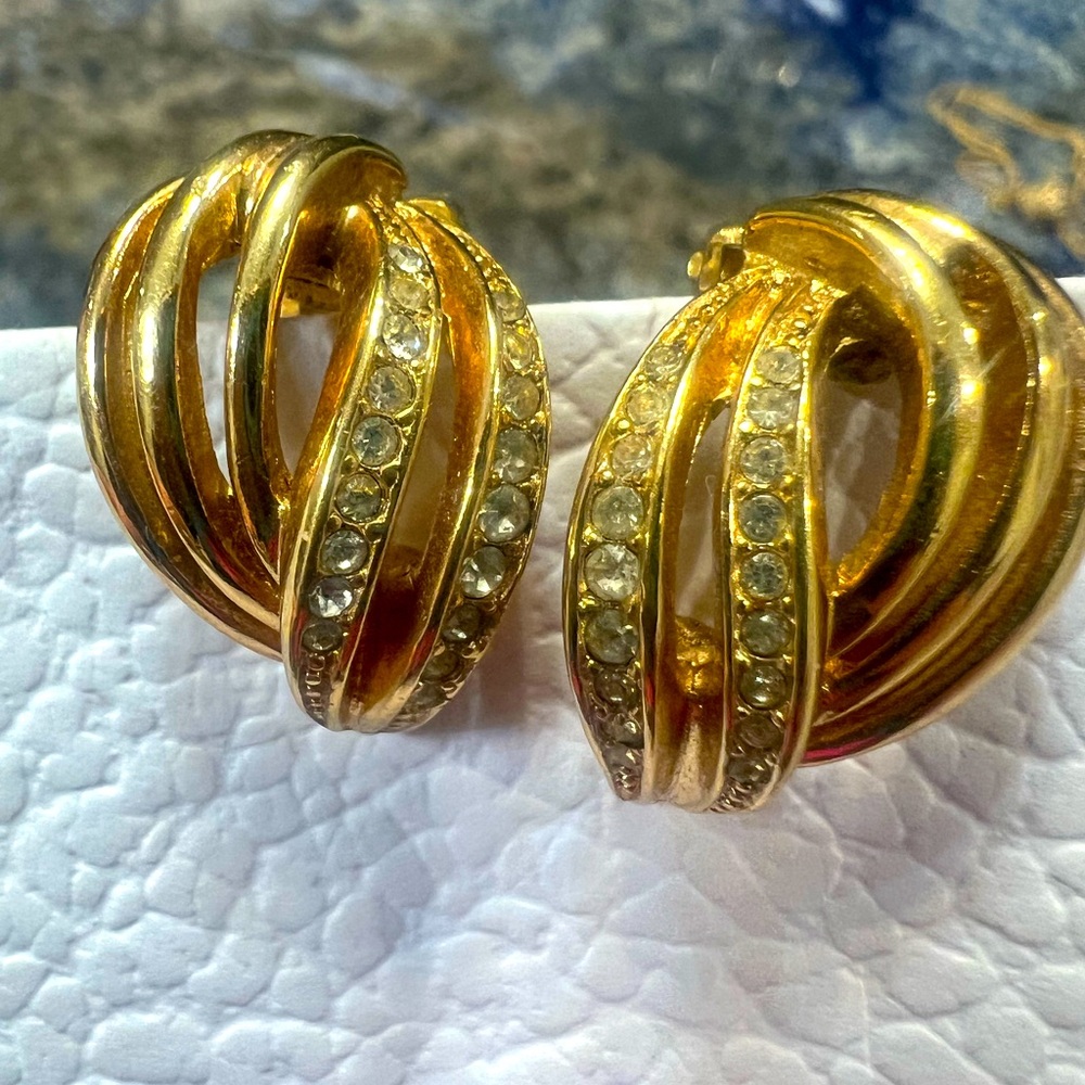 Authentic Dior Vintage Rhinestone Clip-On Earrings | Gold Plated